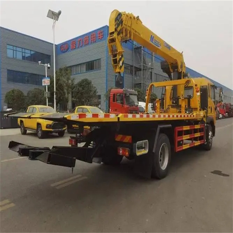 红原附近小随车吊出租电话，轻松解决搬运烦恼