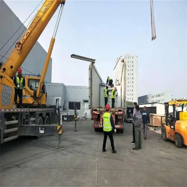 红原如何找到附近的吊车救援服务